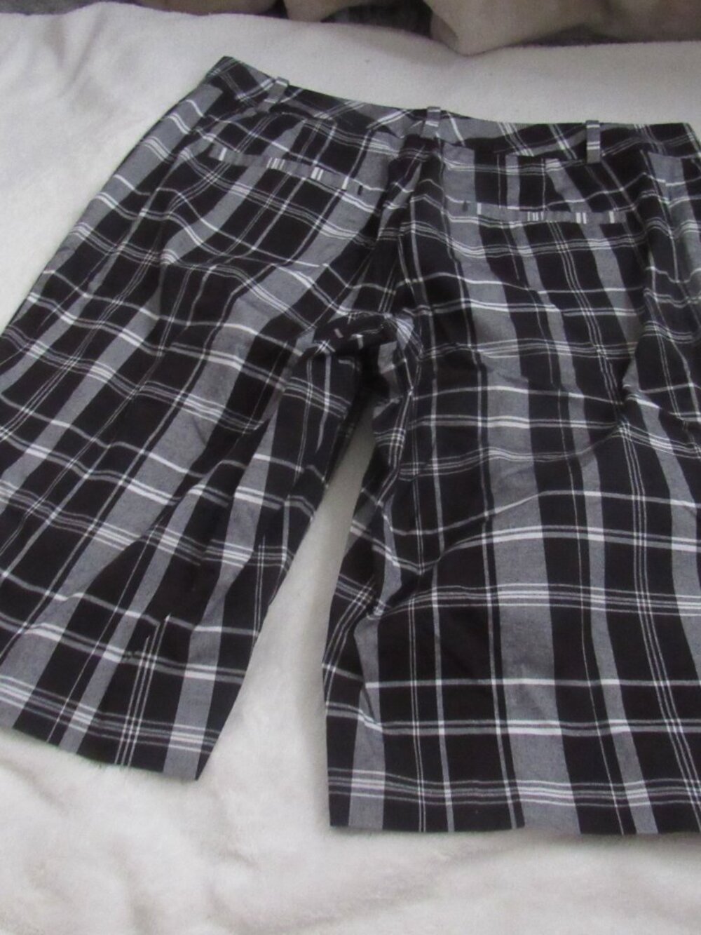 L-RL Lauren Active Ralph Lauren Black/White Shorts Size 6 USED - Picture 5 of 5